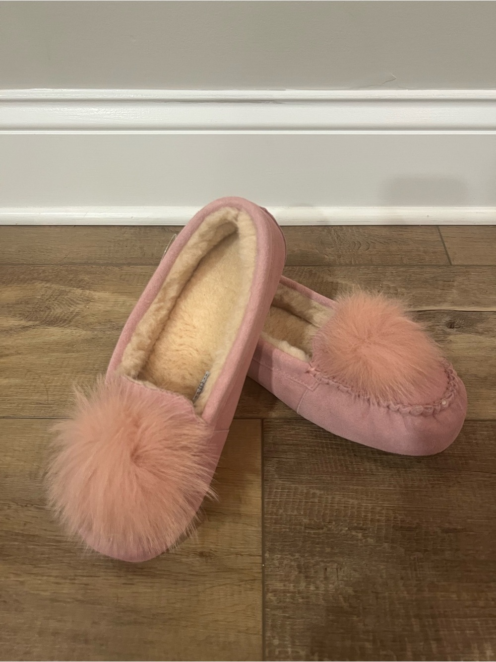 Women's Portland Boot Company Pink Pom-Pom Faux-Shearling Slippers - NWT